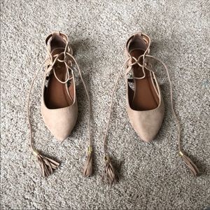 Pink/nude lace up flats!